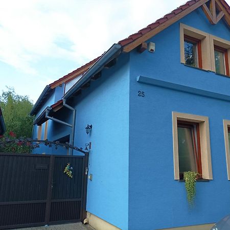 Izba V Modrom Dome Apartman Limpak Kültér fotó